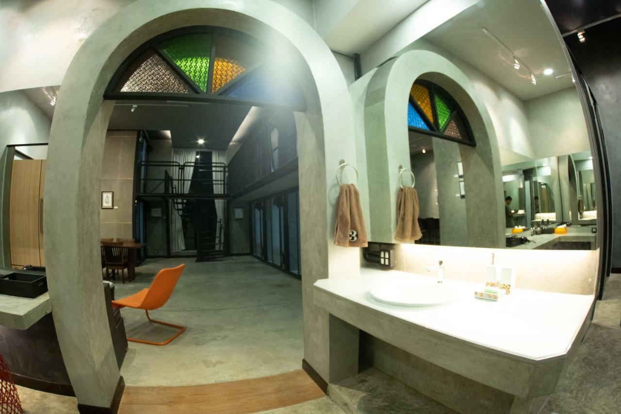Third Rock Hostel Bangkok Eksteriør billede