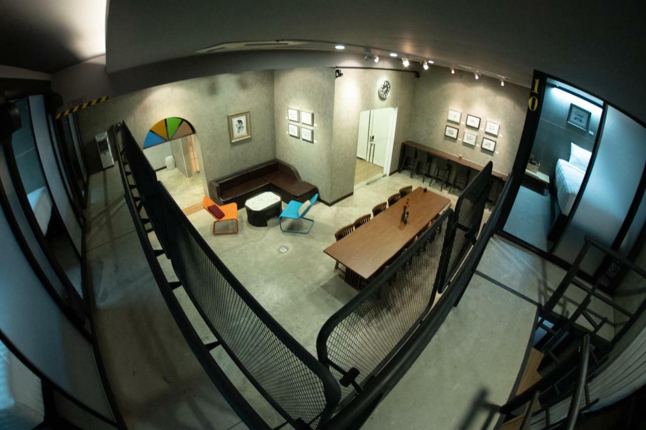 Third Rock Hostel Bangkok Eksteriør billede